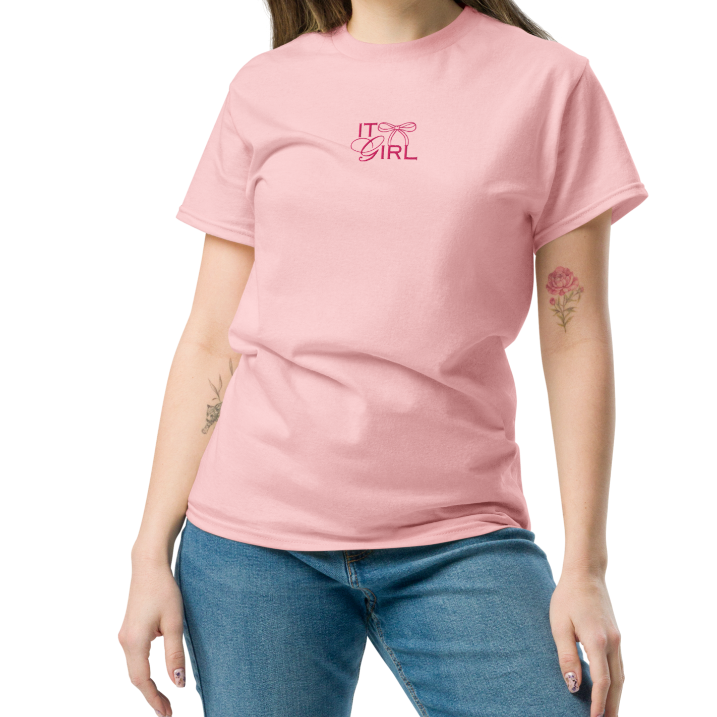 It Girl T-Shirt - Embroidery